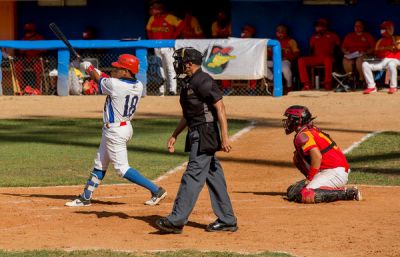 Granma sigue en la lucha por avanzar en los playoffs de la 63 SNB.